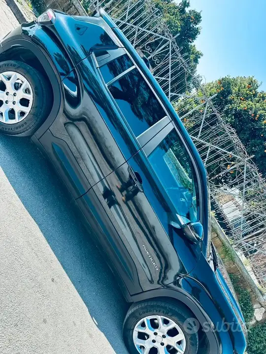 Jeep Avenger 2023 photo 2