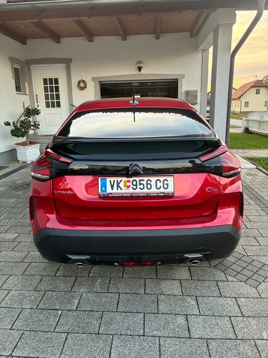 Citroen C4 2024 photo 3