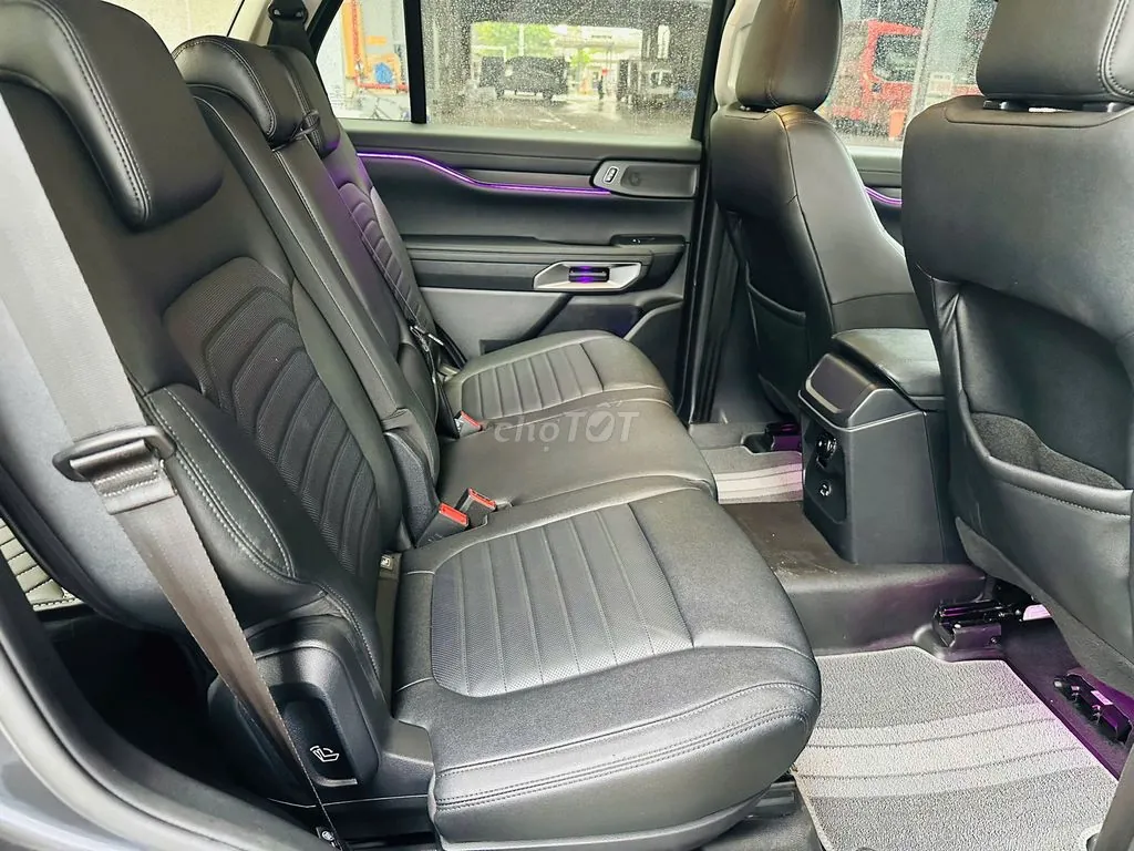 Ford Everest 2024 photo 3