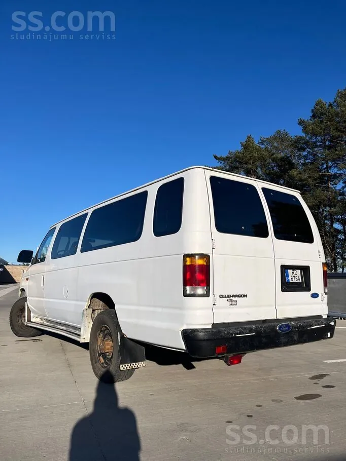 Ford Econoline 1993 photo 4