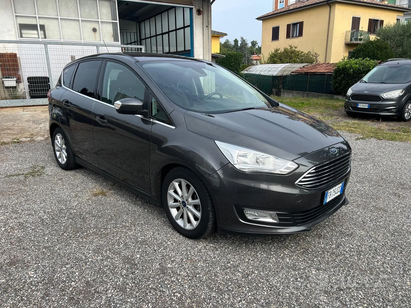 Ford C-Max 2015 photo 3