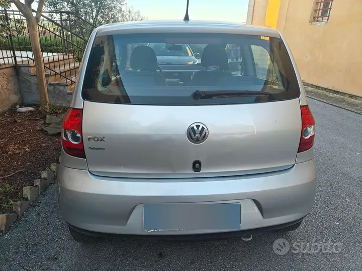 Volkswagen Fox 2009 photo 4