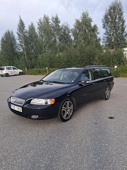 Volvo V70 2008 photo 2