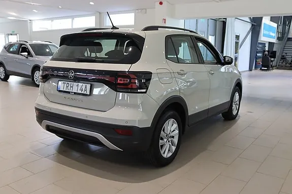 Volkswagen T-Cross 2023 photo 3