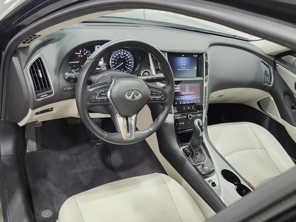 Infiniti Q50 2024 photo 2