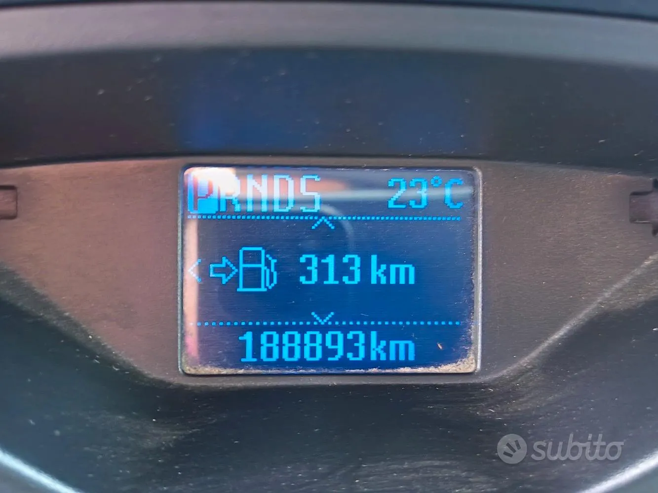Ford C-Max 2011 photo 2