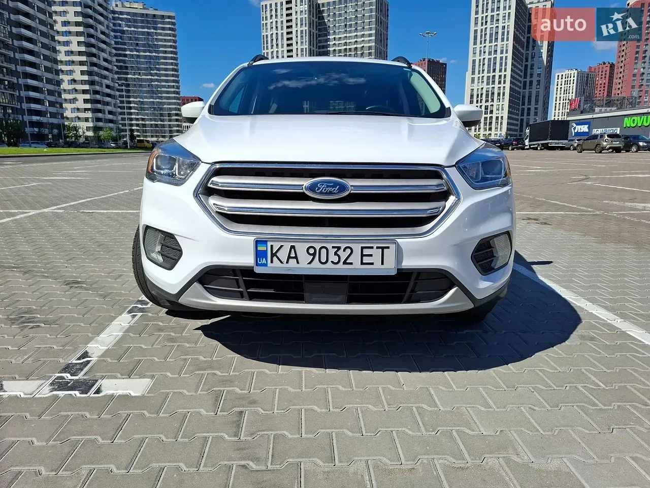 Ford Escape 2018 photo 3