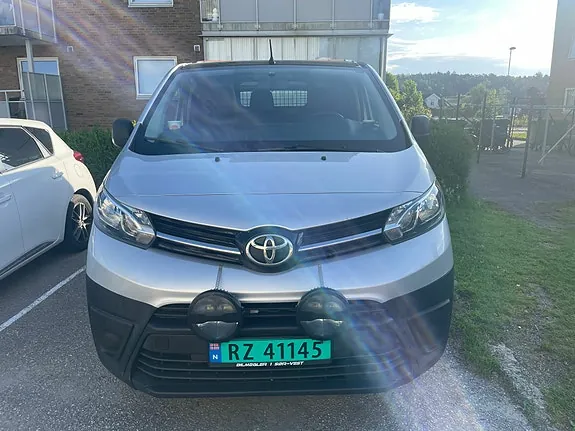 Toyota Proace 2017 photo 2