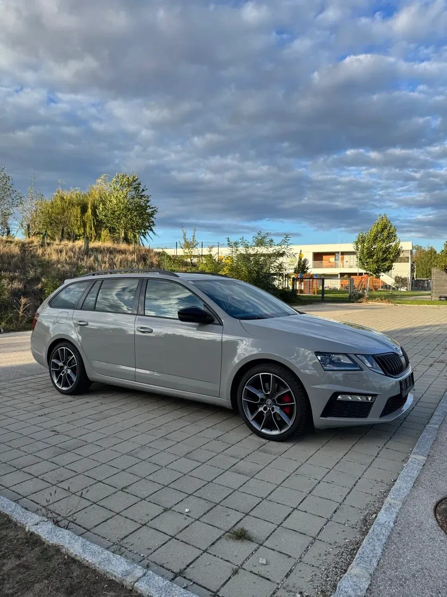 Skoda Octavia 2019 photo 3