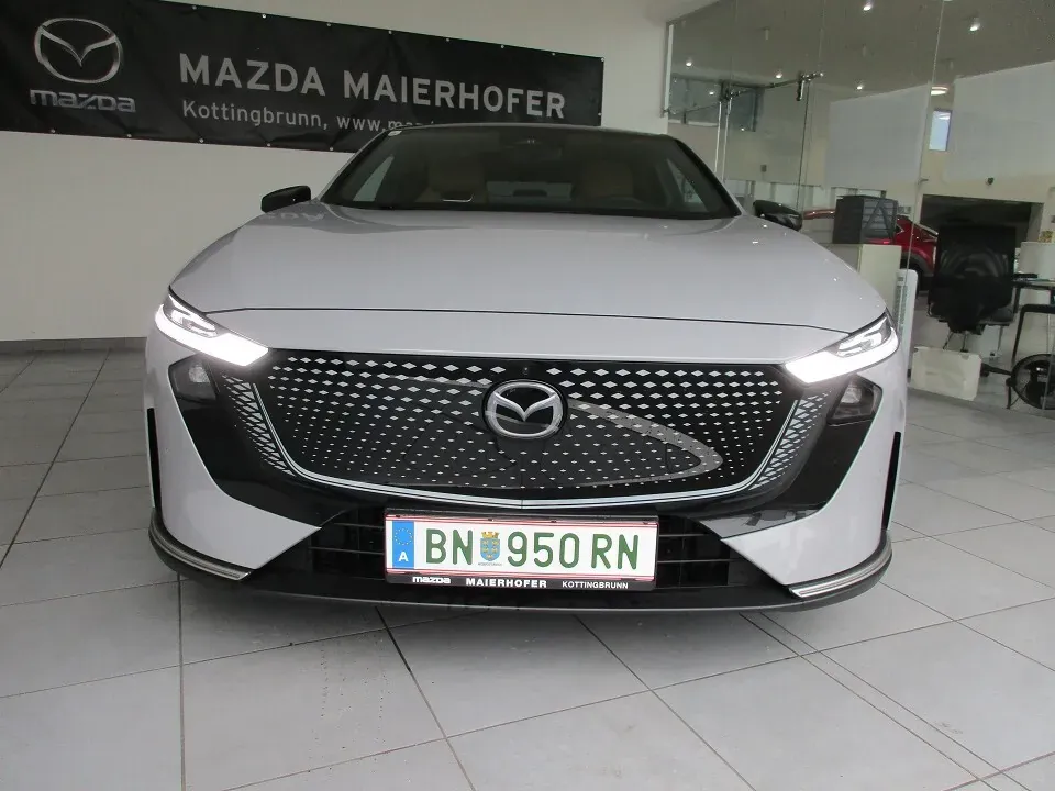 Mazda Mazda6E 2025 photo 2