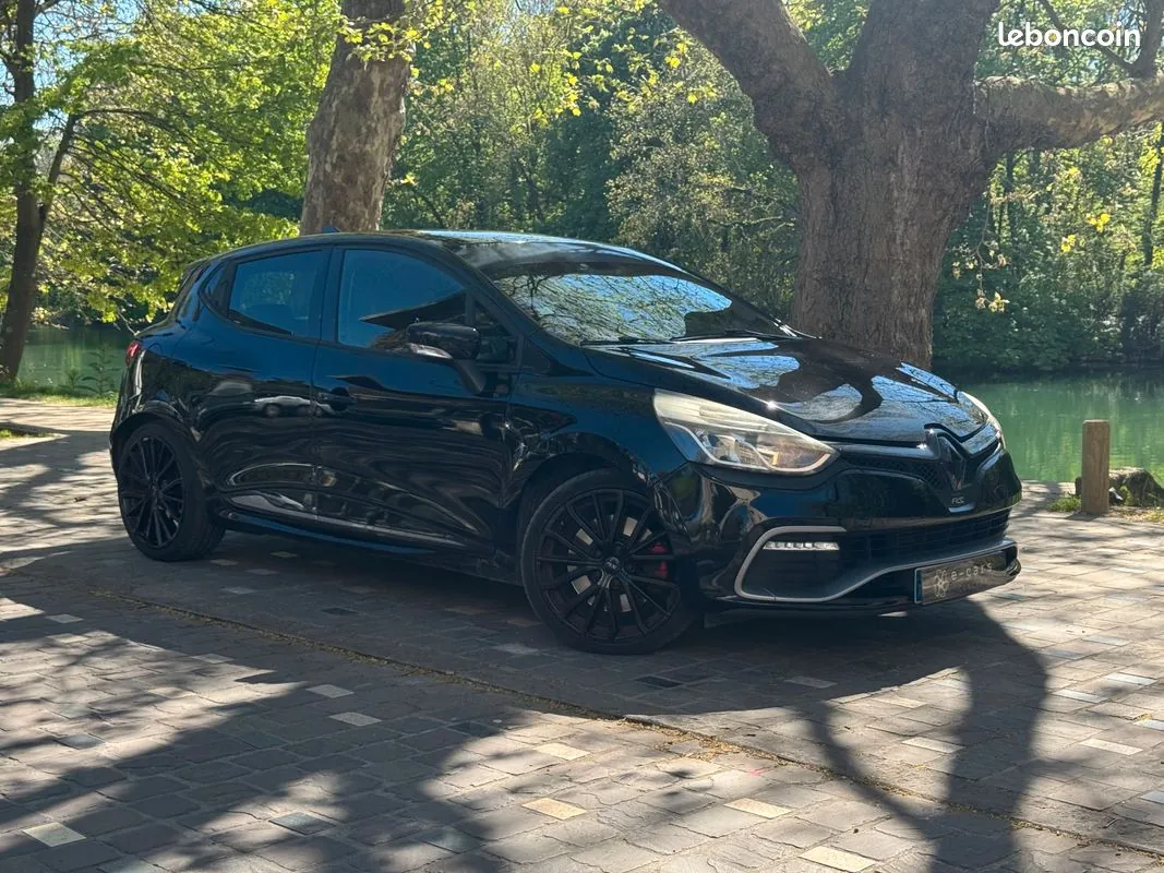 Renault Clio 2014 photo 3