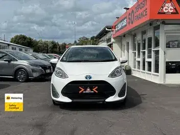 Toyota Aqua 2018 photo 3