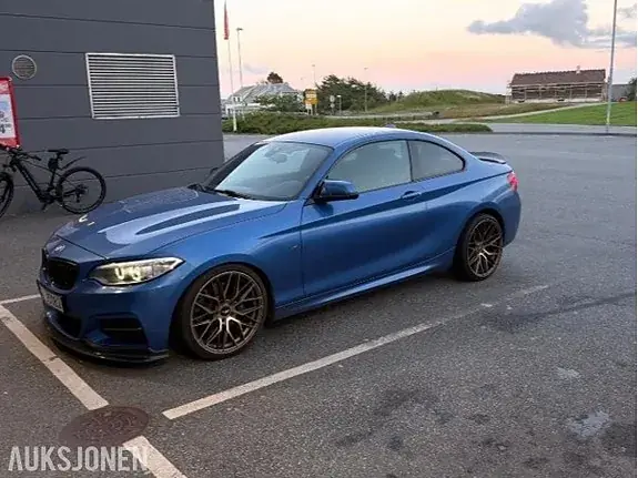 BMW M235I