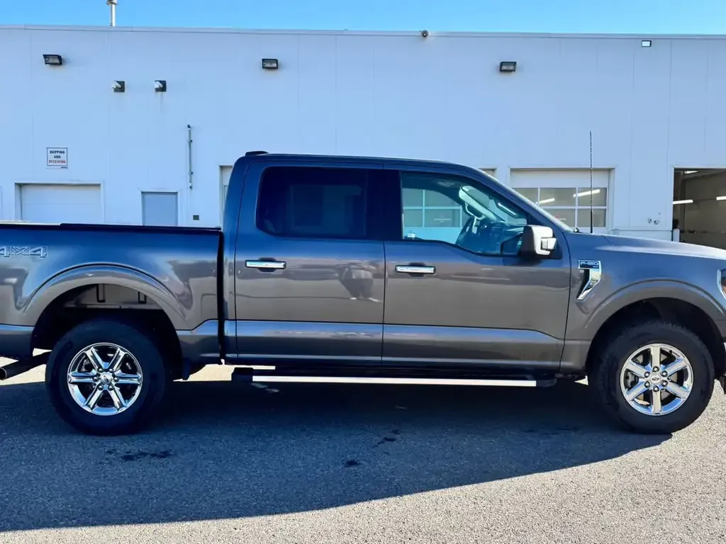Ford F-150 2025 photo 3