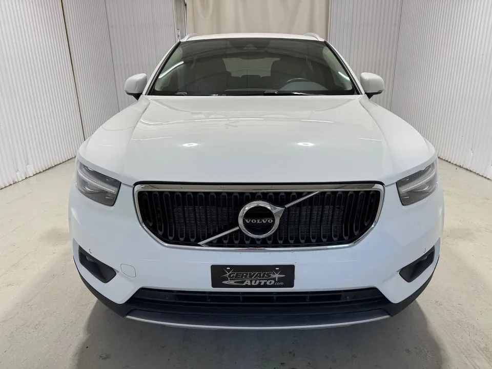 Volvo Xc40 2021 photo 2
