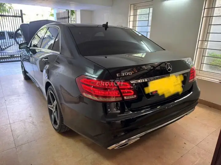 Mercedes-Benz Amg 2010 photo 5