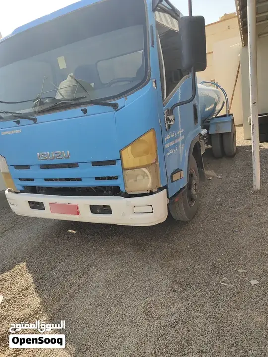 Isuzu Other 2014 photo 2