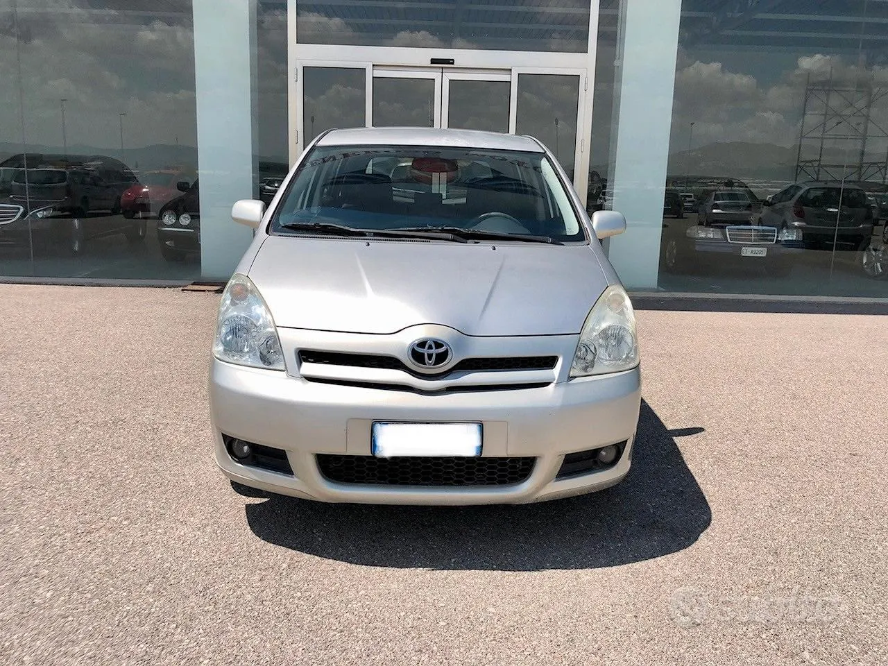 Toyota Corolla Verso 2006 photo 2