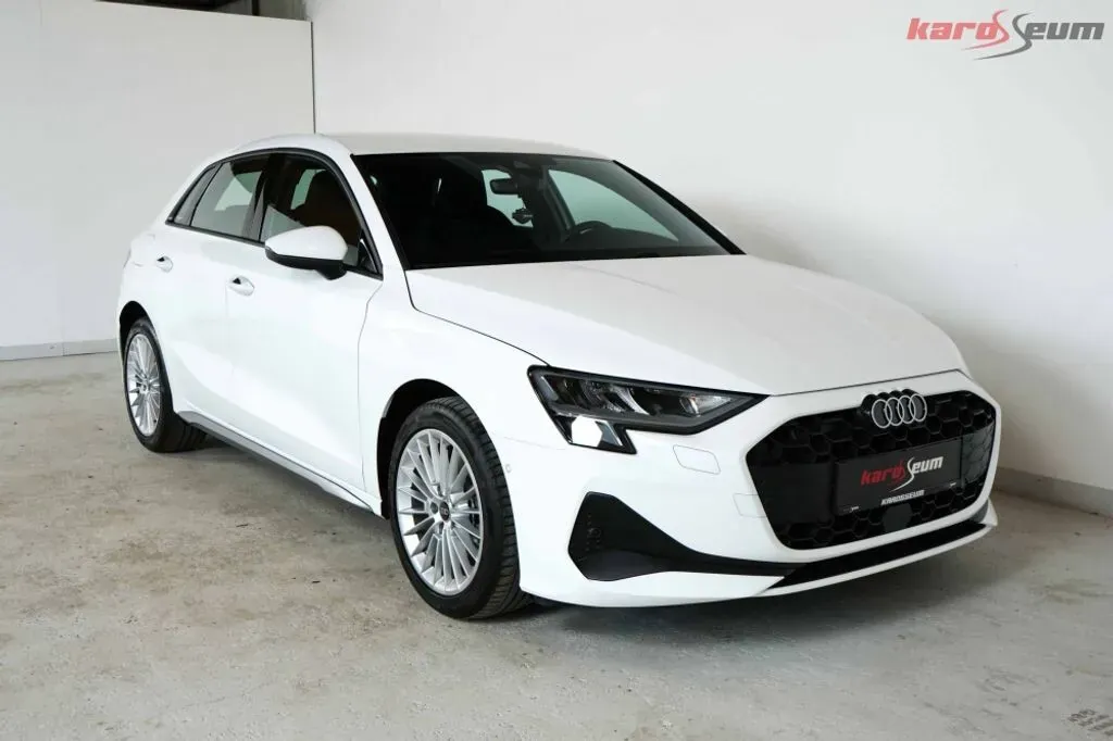 Audi A3 2025 photo 3