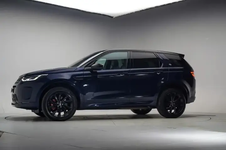 Land Rover Discovery Sport 2022 photo 2