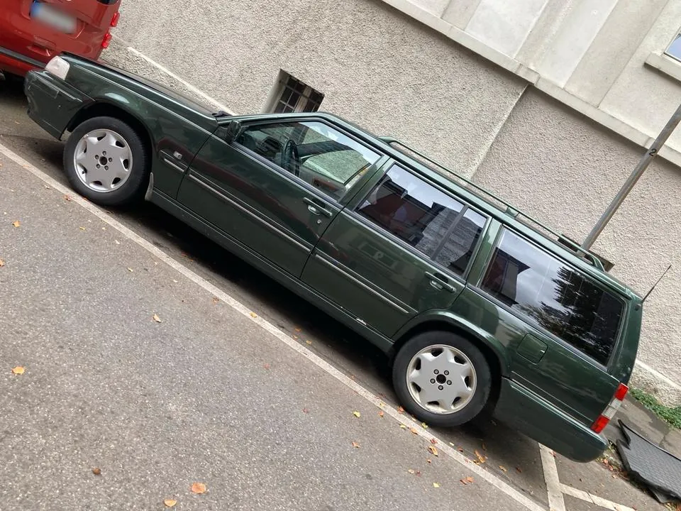 Volvo V90