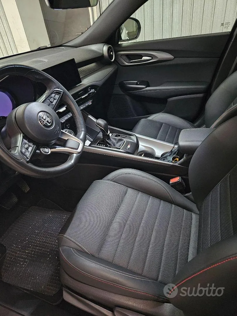 Alfa Romeo Tonale 2023 photo 5
