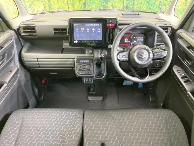 Suzuki Spacia Gear 2025 photo 2