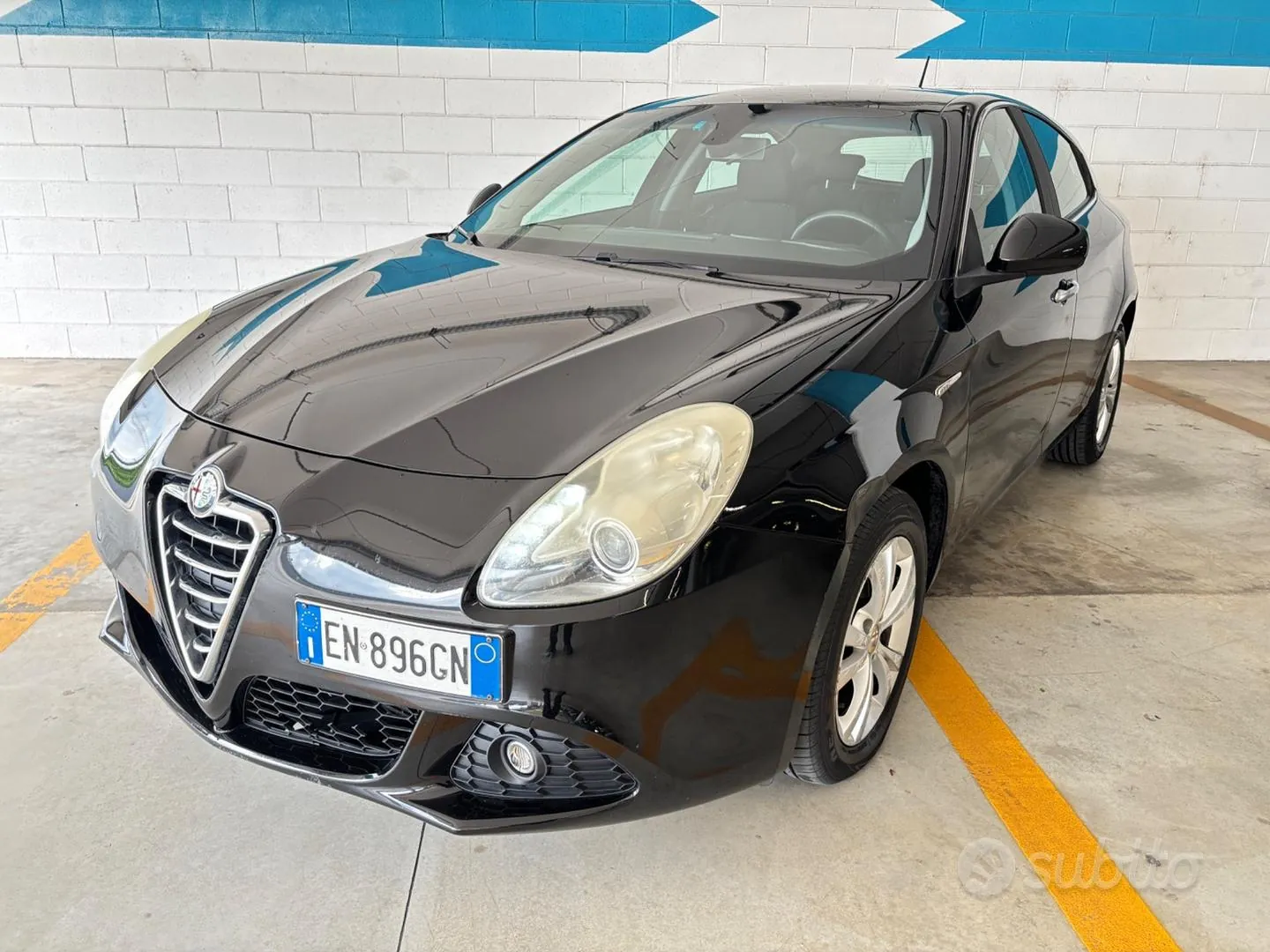 Alfa Romeo Giulietta 2012 photo 2