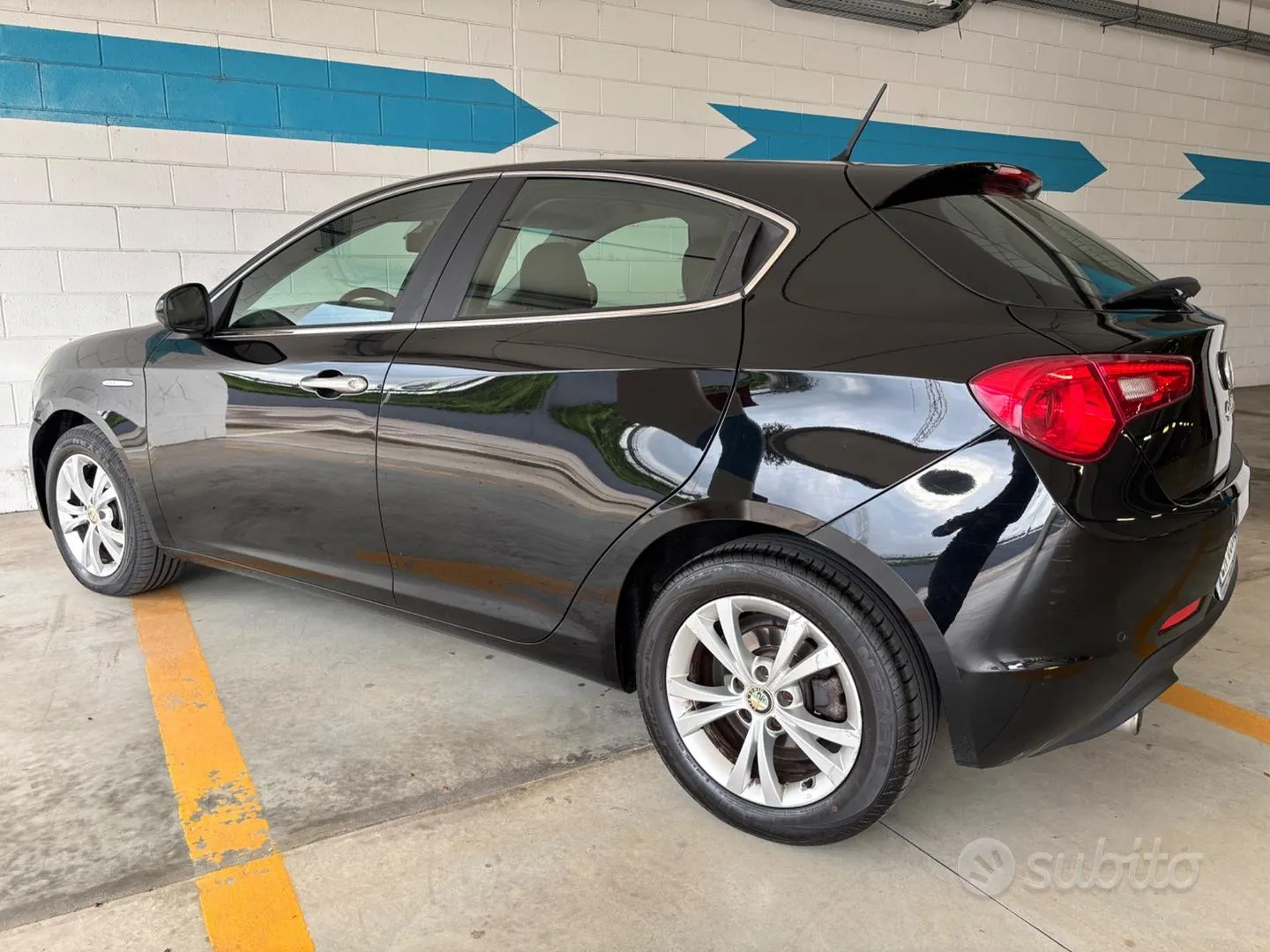 Alfa Romeo Giulietta 2012 photo 5