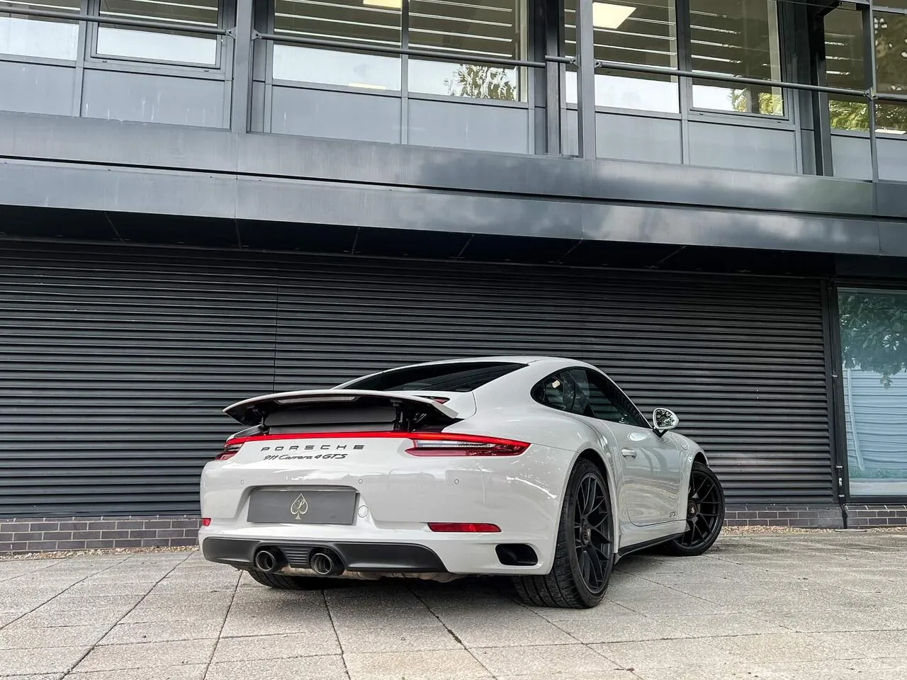Porsche 911 2019 photo 5