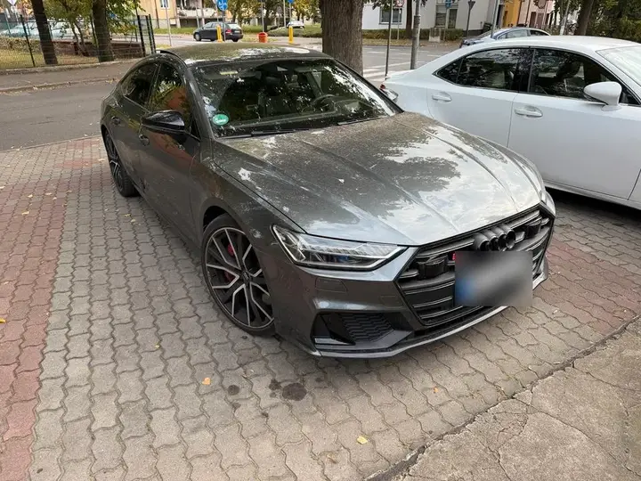 Audi S7