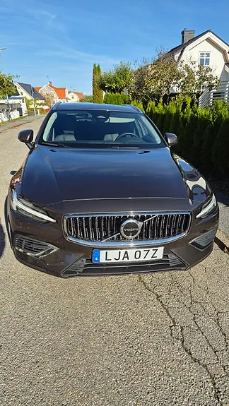Volvo V60 2023 photo 3