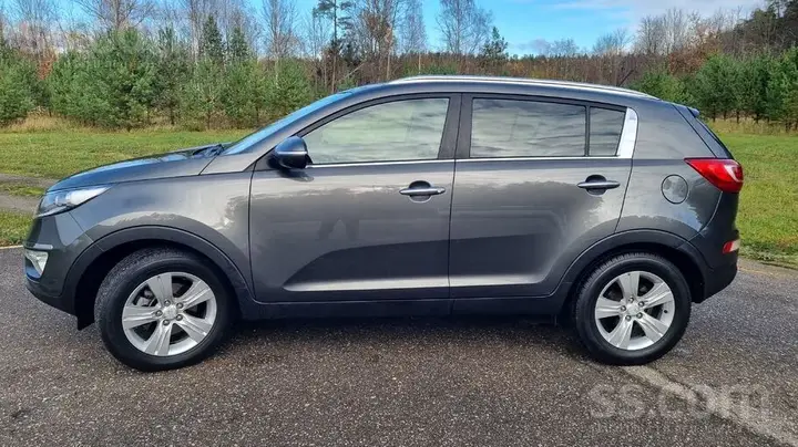 Kia Sportage 2011 photo 2