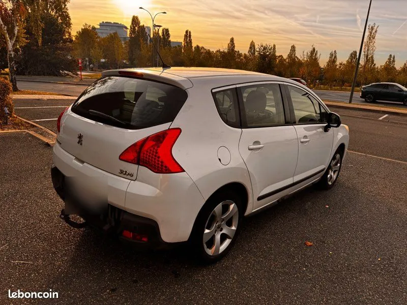 Peugeot 3008 2011 photo 2