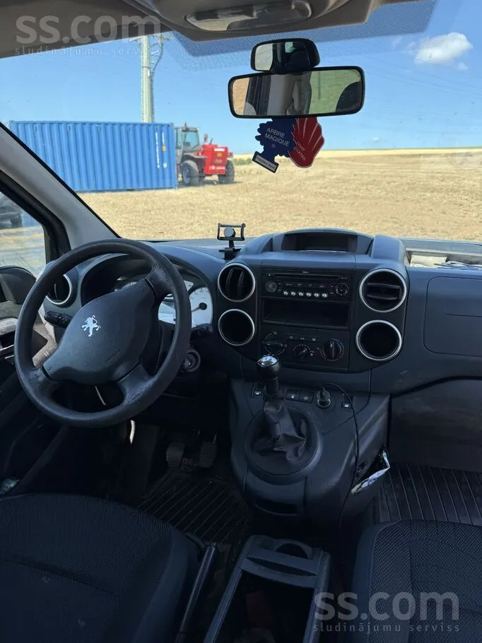 Peugeot Partner 2009 photo 3