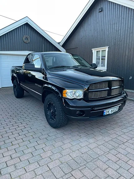 Dodge Ram 1500 2003 photo 2