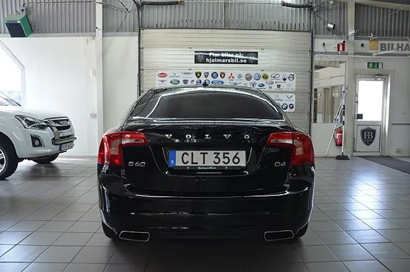 Volvo S60 2015 photo 4