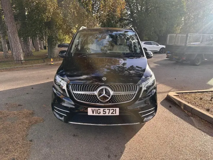 Mercedes-Benz V-Class 2026 photo 2