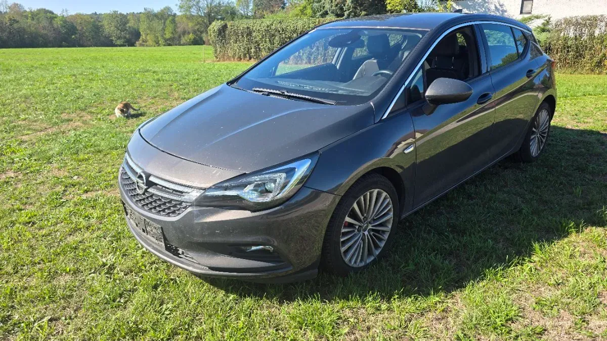 Opel Astra 2015 photo 3