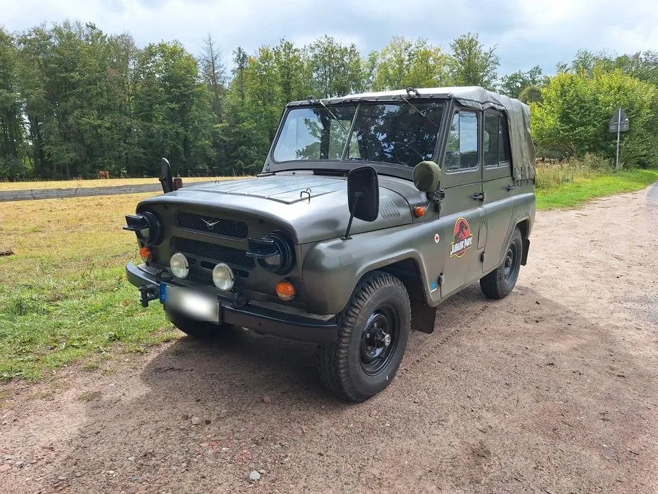 UAZ 469B