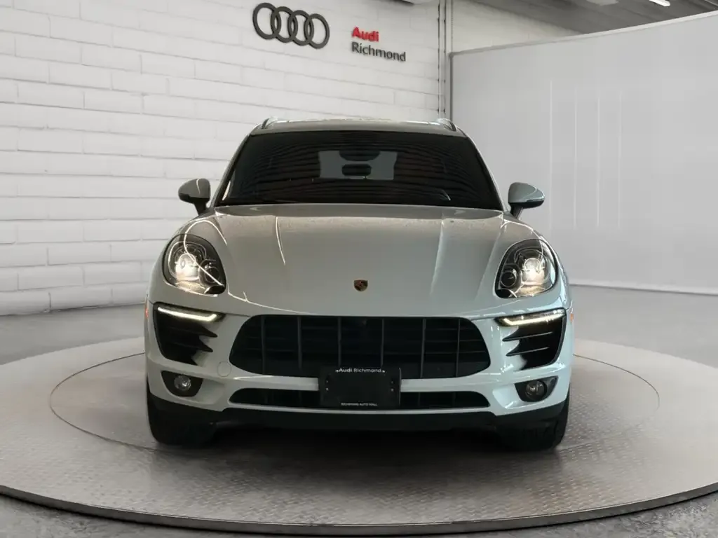 Porsche Macan 2018 photo 2