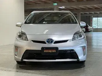 Toyota Prius 2015 photo 3