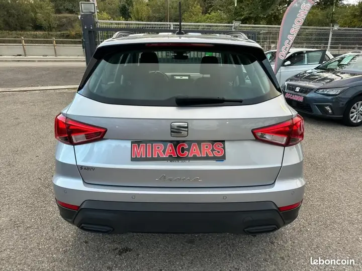 Seat Arona 2023 photo 4
