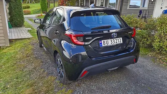 Toyota Yaris 2022 photo 4