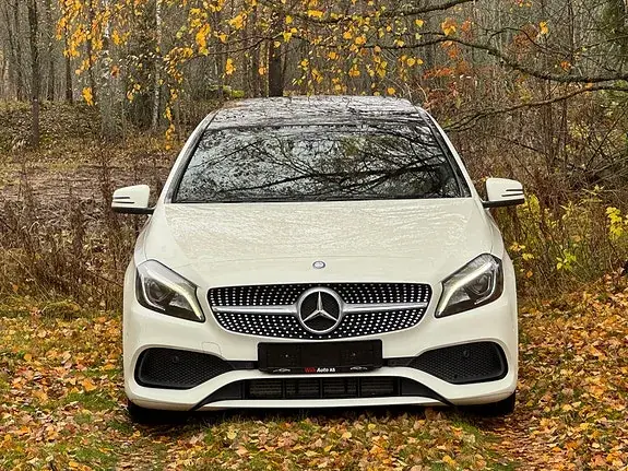 Mercedes-Benz A 180 2016 photo 3