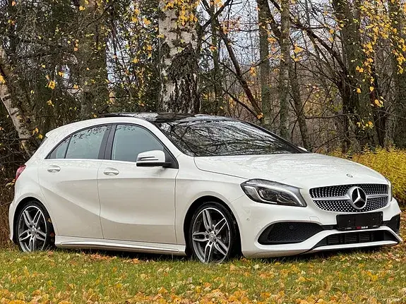 Mercedes-Benz A 180 2016 photo 2
