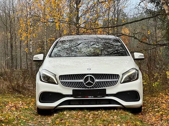 Mercedes-Benz A 180 2016 photo 4