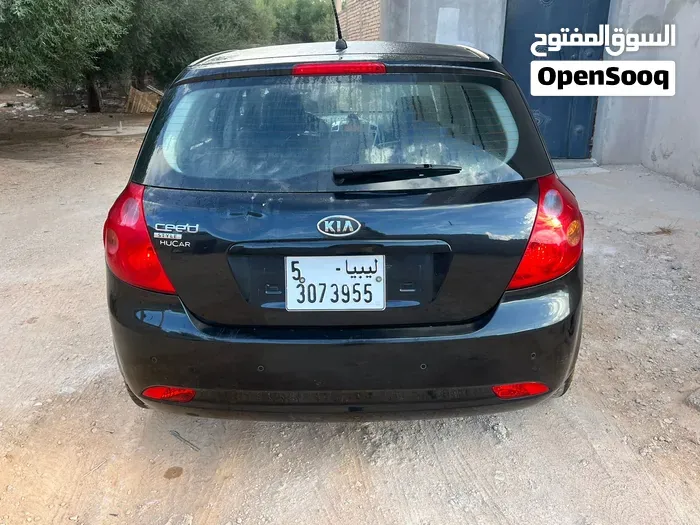 Kia Sedona 2009 photo 3