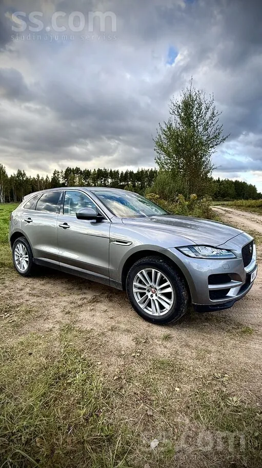 Jaguar F-Pace 2020 photo 2