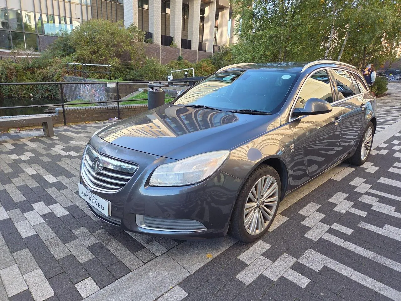 Vauxhall Insignia 2011 photo 5